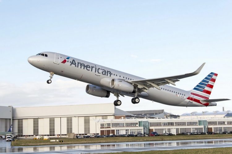 новость 19-06-2019 American Airlines предлагает клиентам доступ спутниковому Wi-Fi