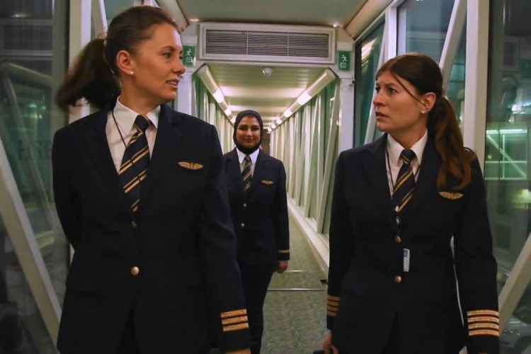 В Саудовской Аравии появилась первая женщина-пилот