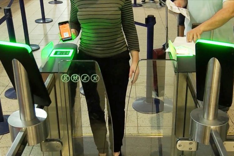 Началась 49-дневная акция протеста в лондонском аэропорту Лутон