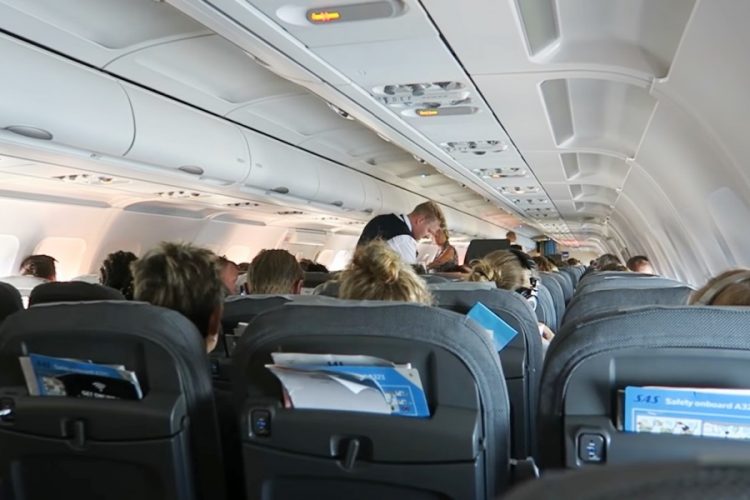 Scandinavian Airlines прекращают продажи беспошлинных товаров в самолетах