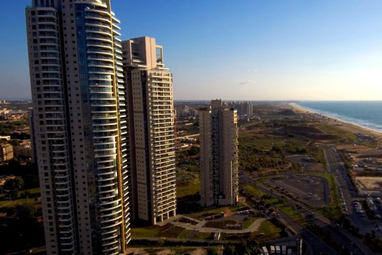 Туристки из Великобритании забронировали на Букинге несуществующий отель