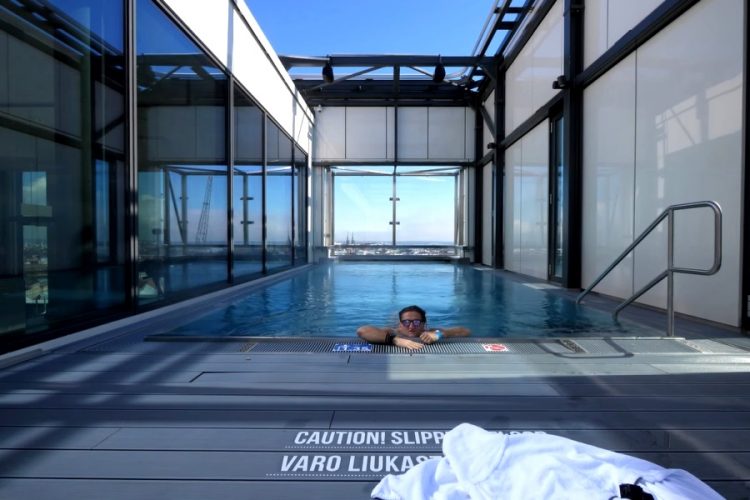 Первый бассейн с панорамным видом на город построят в Лондоне