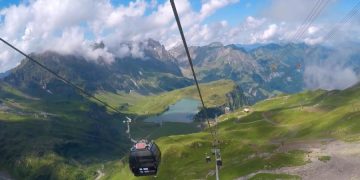 В Швейцарии произошла авария на канатной дороге