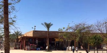 Воздушный шар с 11 туристами унесло ветром в горы в Луксоре