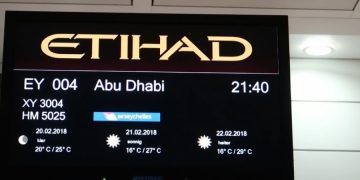 Etihad Airways будет учить пилотов из разных стран