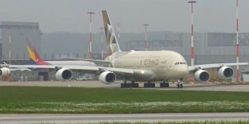 Etihad Airways выпускает спецкарту для своих пассажиров