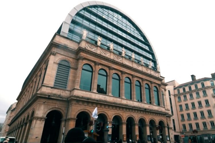 Новый отель в Лионе (Франция) открыли в здании бывшего роддома