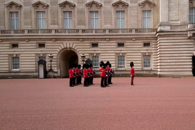 Букингемский дворец предлагает уникальный квест