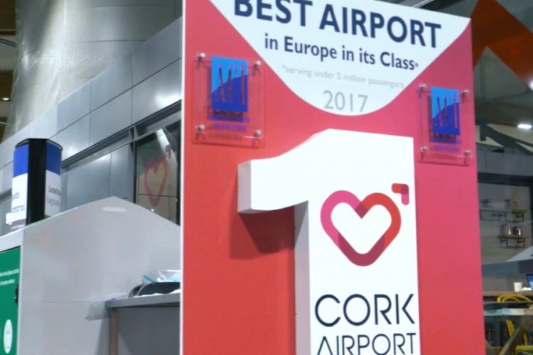 Аэропорт в Ирландии отказался от чистящих средств