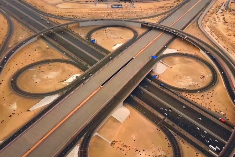 Тематический парк в Дубае предлагает уникальные аттракционы