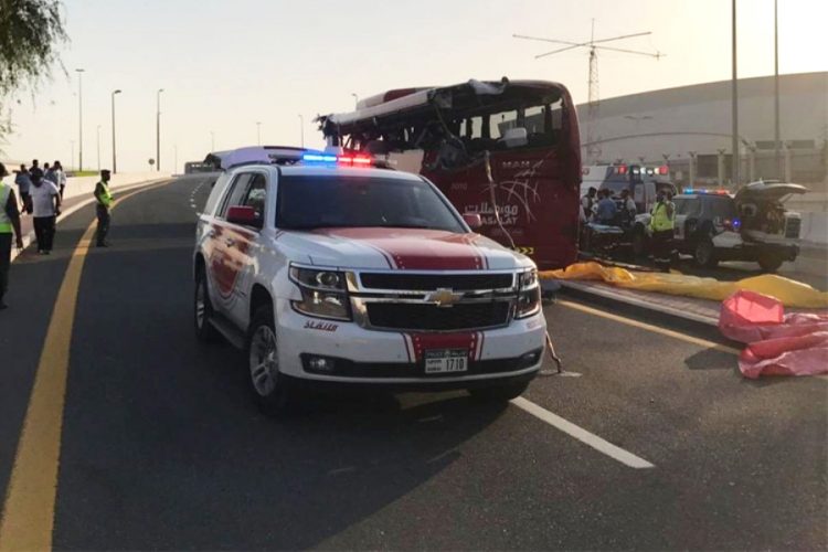 ДТП с туристическим автобусом произошло в Дубае - 17 человек погибло