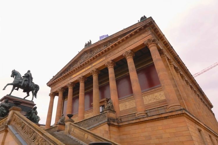 Россияне не отказываются от туров в Европу в 2019 году