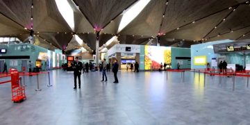 Авиация и туризм помогут развиваться бедным странам