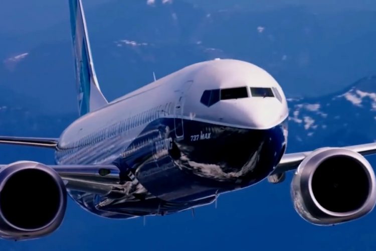 В находящихся в эксплуатации самолетах Boeing 737 нашли еще одну проблему