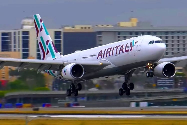 Авиакомпания Air Italy первой в Европе признает наличие пола "Х"
