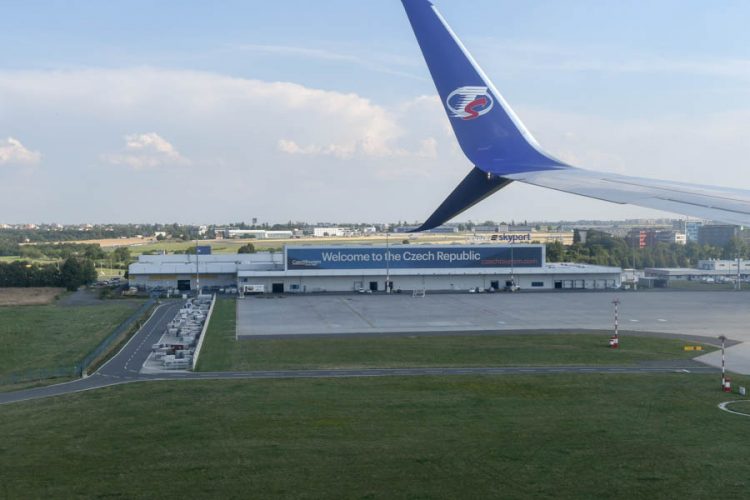 Российские туристы могут получить до 6 млн. евро за отмененные рейсы