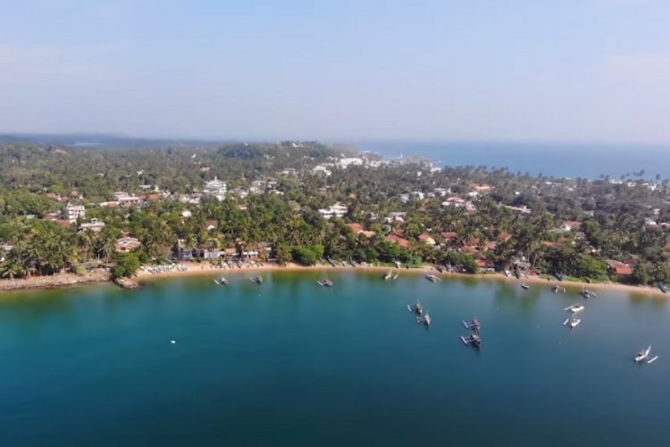 новость 22-07-2019 Туристы из Индии - большая часть турпотока на Шри-Ланку