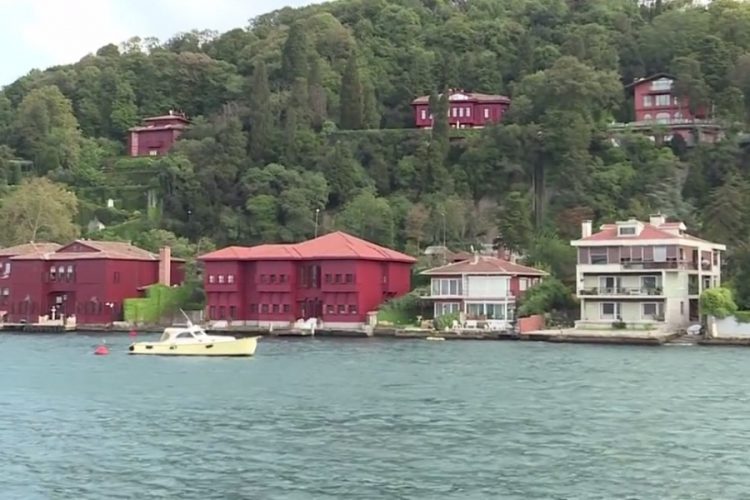 новость 26-07-2019 Особняк, в котором жил прадед Бориса Джонсона, продается