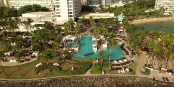 новость 10-07-2019 В Пуэрто-Рико снова открылся культовый Caribe Hilton