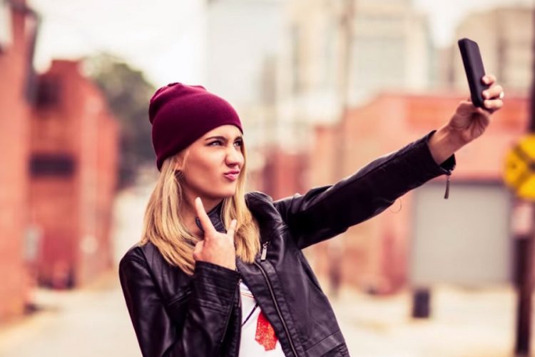 новость 03-07-2019 Последние исследования показали статистику смертей от селфи