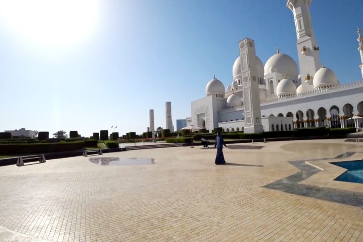 Абу-Даби назвали "одним из самых культурных городов мира"