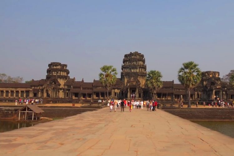 В Камбодже нашли новый способ привлечения туристов