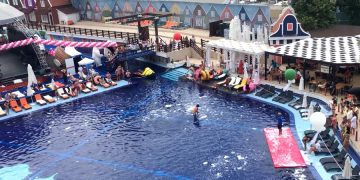 Бунт на корабле: что известно о скандале в пятизвездочном отеле Турции?