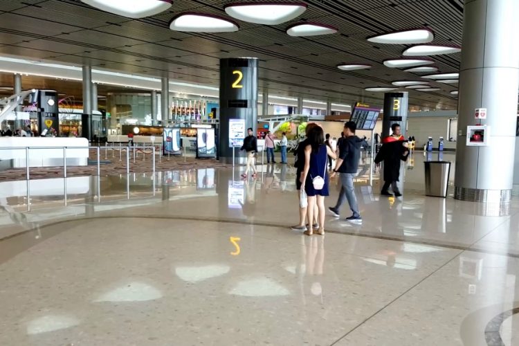 В Сингапурском аэропорту Чанги открывается второй магазин Apple