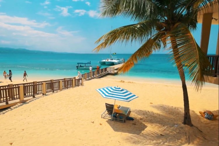 События в Грузии повысили популярность туров в Турцию