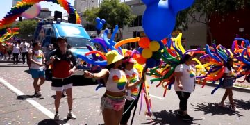 Гей-парад в Нью-Йорке посетило 150 тыс. человек