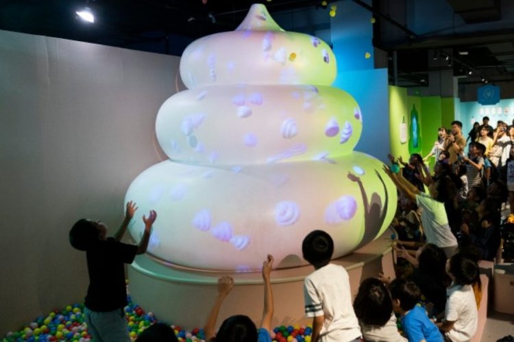 Японская культура во всей красе: в музее Unko открыли выставку какашек