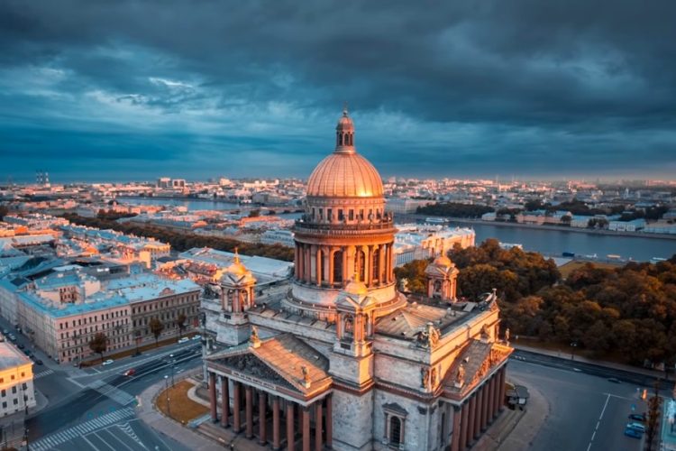 New York Post описывает судьбу российского бомжа, ставшего гидом