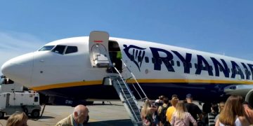 Сотрудники авиакомпании Ryanair в Португалии объявили забастовку