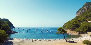 Какие курорты Испании предлагают самый дешевый отпуск?