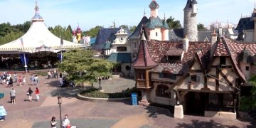 Walt Disney открестился от новостей о запуске авиакомпании