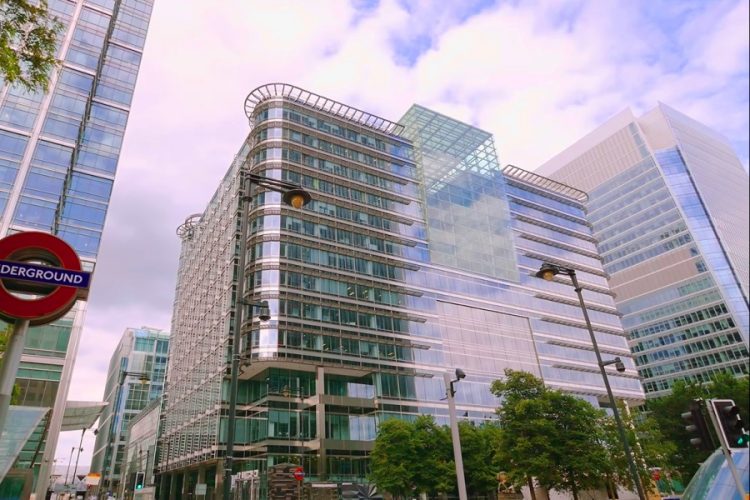 Чиновники объяснили, насколько опасно бронировать билеты в свете событий вокруг Brexit