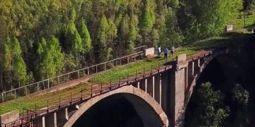 Деревня на границе со Швейцарией продается за 1 доллар