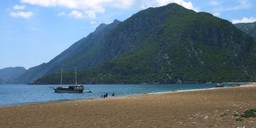 Туристов просят быть осторожными на турецких курортах