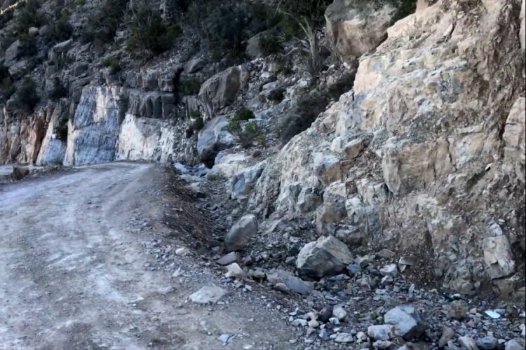 Опытный турист погиб в горах Омана