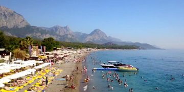 Отели Турции снизили цены на июль-август