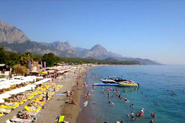 Отели Турции снизили цены на июль-август