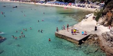 Спрос на туры в Грецию в 2019 году снизился