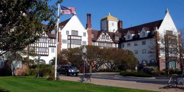 новость 03-08-2019 Монток стал самым дорогим местом отдыха в США