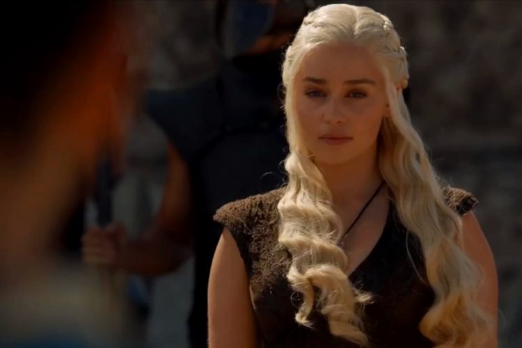 Выставка реквизитов Игры Престолов продлится в Белфасте до 8 сентября