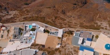 Число несовершеннолетних мигрантов в Греции зашкаливает