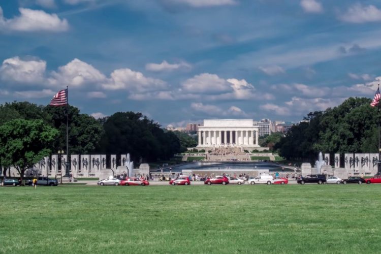 В США появился сайт, который показывает скрытые "курортные" сборы