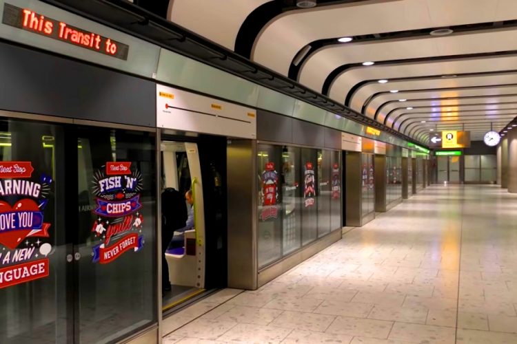 Аэропорт Хитроу обратился к чиновникам с просьбой