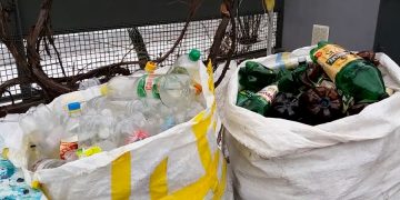 Билеты на автобусы и метро в Риме можно купить за бутылки