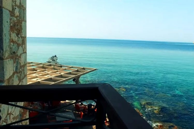 Турист на скоростном катере убил 2-х рыбаков в Греции