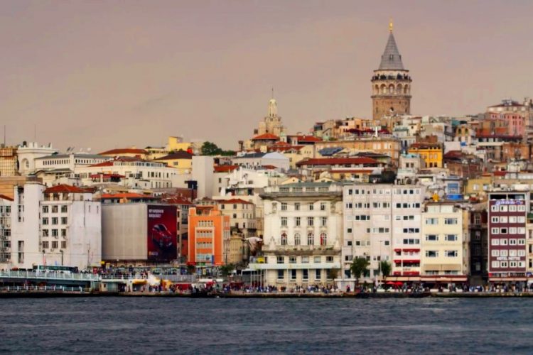 В период Курбан-Байрама мест в отелях не осталось